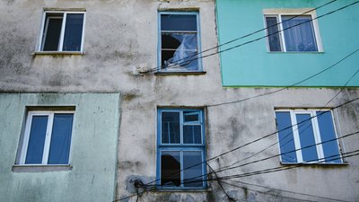 "Будемо звикати до нової реальності": через ракетний обстріл місто на Одещині залишилось без води та електрики. ВІДЕО "Будемо звикати до нової реальності": через ракетний обстріл місто на Одещині залишилось без води та електрики. ВІДЕО