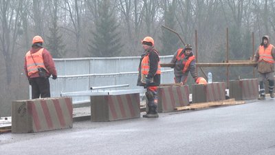 На будівництво автодоріг в області витратили 5,6 мільярда гривень. Фото: Суспільне Поділля На будівництво автодоріг в області витратили 5,6 мільярда гривень. Фото: Суспільне Поділля