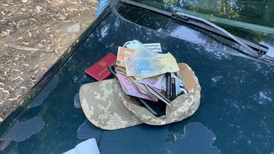 На Закарпатті затримали прикордонника, який намагався підкупити колегу На Закарпатті затримали прикордонника, який намагався підкупити колегу