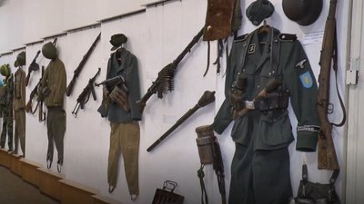 У Слов’янську показали виставку, присвячену до Дня Збройних сил України