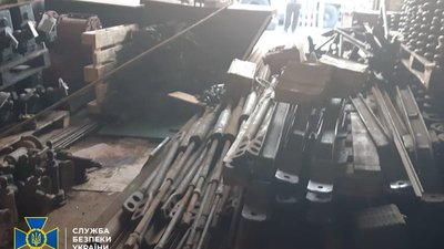 На Луганщині продавали запчастини зі списаних вагонів як нові На Луганщині продавали запчастини зі списаних вагонів як нові