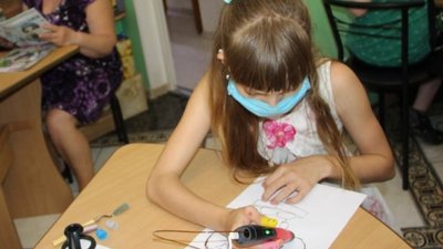 3D-лабораторія запрацювала у херсонській книгозбірні для дітей 3D-лабораторія запрацювала у херсонській книгозбірні для дітей