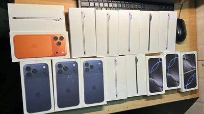 Вилучені смартфони