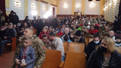 На Тернопільщині долучилися до акції "Теплом зігріємо серця"
