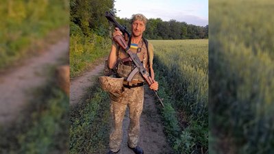 У Ніжині та Прилуках попрощалися із захисниками України