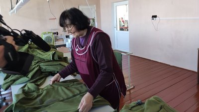 У громаді на Тернопільщині відкрили цех із пошиття одягу для бійців У громаді на Тернопільщині відкрили цех із пошиття одягу для бійців