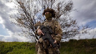 Піхота РФ постійно лізе в тил: речник 81 ОАеМБр про ситуацію на Слов'янському напрямку