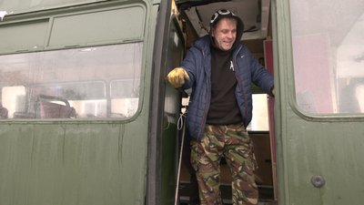 Автобус на передову зібрали черкаські волонтери Автобус на передову зібрали черкаські волонтери
