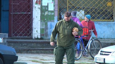 Розкуповують крупи, цукор і хліб. У сільських магазинах через карантин з’явився дефіцит продуктів