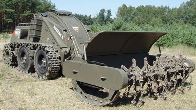 Дистанційно керований розмінувальник Bozena 5