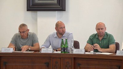 Виїзне слухання комітету Верховної Ради України з питань аграрної та земельної політики Виїзне слухання комітету Верховної Ради України з питань аграрної та земельної політики