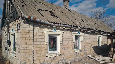 Упродовж доби армія РФ завдала 225 ударів по дев'яти населених пунктах Запорізької області Упродовж доби армія РФ завдала 225 ударів по дев'яти населених пунктах Запорізької області