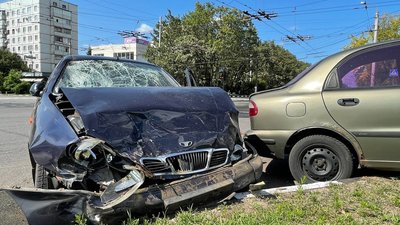 Потрійне вбивство у Харкові. Що відомо про 20-річного затриманого Потрійне вбивство у Харкові. Що відомо про 20-річного затриманого