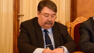 Закарпаття отримає гуманітарну допомогу з сусідніх країн, — голова ОДА Закарпаття отримає гуманітарну допомогу з сусідніх країн, — голова ОДА