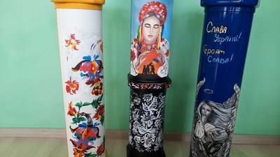 Тубуси, які розмалювала, Софія Костоусова з Хмельничини Тубуси, які розмалювала, Софія Костоусова з Хмельничини