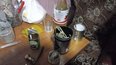 На Тернопільщині затримали двох чоловіків, які збували марихуану