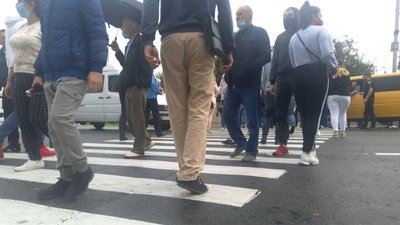 Понад пів сотні прикарпатців заблокували дорогу національного значення Понад пів сотні прикарпатців заблокували дорогу національного значення