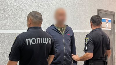 За підозрою в підпалі односельця через ревнощі затримали закарпатця