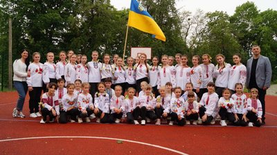 Під Вінницею вшанували пам’ять дітей, які загинули внаслідок вторгнення Росії в Україну Під Вінницею вшанували пам’ять дітей, які загинули внаслідок вторгнення Росії в Україну
