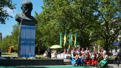На Херсонщині відзначили 160-ту річницю перепоховання Тараса Шевченка На Херсонщині відзначили 160-ту річницю перепоховання Тараса Шевченка