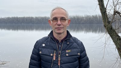 "Дно Каховського водосховища перетворюється на ліс": еколог про зміни водойми після підриву Каховської ГЕС "Дно Каховського водосховища перетворюється на ліс": еколог про зміни водойми після підриву Каховської ГЕС