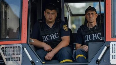"Обстріл був там, де стояли евакуйовані": полтавські рятувальники про порятунок жителів Херсонщини "Обстріл був там, де стояли евакуйовані": полтавські рятувальники про порятунок жителів Херсонщини
