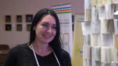 Учасниця фестивалю з Києва Єлена Дорофієвська Учасниця фестивалю з Києва Єлена Дорофієвська