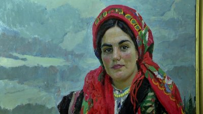 Історія однієї картини: як у херсонському музеї знайшли портрет продавчині з Верховини