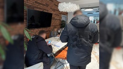 Повідомили про підозру директорці та бухгалтеру мережі АЗС