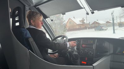 "Шофер має елегантно виглядати, а не тако собі": водійка автобуса з Волині "Шофер має елегантно виглядати, а не тако собі": водійка автобуса з Волині