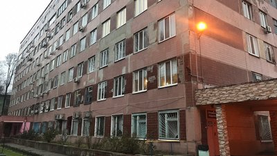 На Дніпропетровщині семеро пацієнтів могли отруїтися медпрепаратами, одна жінка померла — поліція