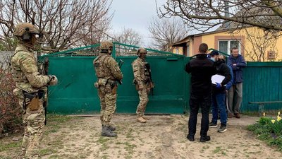 На Херсонщині СБУ затримала злочинців, якими керували з Росії