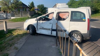 На Львівщині сталась ДТП: є загиблий На Львівщині сталась ДТП: є загиблий