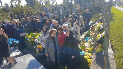 У Тернополі попрощалися із заслуженим лікарем Михайлом Джусом У Тернополі попрощалися із заслуженим лікарем Михайлом Джусом