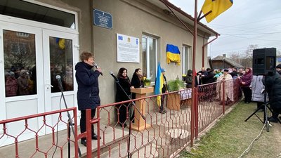 Відкриття меморіальної дошки воїну Ігорю Сенчаку Відкриття меморіальної дошки воїну Ігорю Сенчаку
