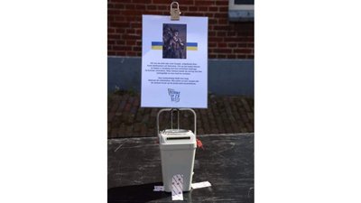У Нідерландах підтримали івано-франківських мімів та збирали гроші для ЗСУ У Нідерландах підтримали івано-франківських мімів та збирали гроші для ЗСУ