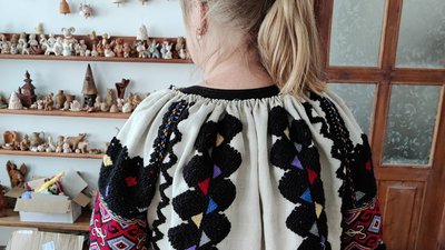 Борщівська вишита сорочка Борщівська вишита сорочка