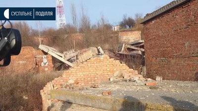Припускають, що діти грали у хованки Припускають, що діти грали у хованки
