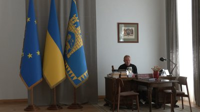 Андрій Садовий в кабінеті