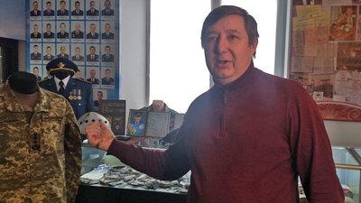 У волинський музей передали польовий однострій генерала Залужного