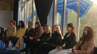 До міжнародного дня жестової мови у Сумах відбувся майстер-клас До міжнародного дня жестової мови у Сумах відбувся майстер-клас