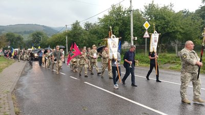 На Закарпатті попрощалися із полеглим на війні Олександром Шімоном На Закарпатті попрощалися із полеглим на війні Олександром Шімоном