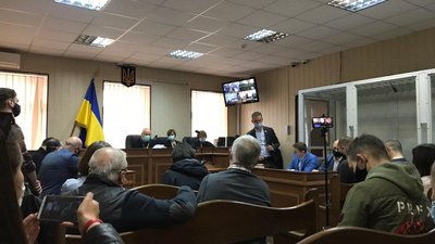 Справи Майдану: суд відклав до осені розгляд справи про розстріли на Інститутській