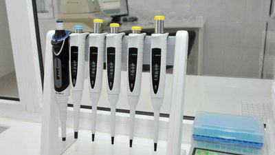 ПЛР-тестування: як підготуватися і кому його мають призначати