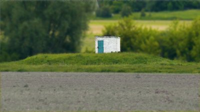 Біля свердловини, що подає воду на Рівне, почали кропити поля. Водоканал бачить порушення