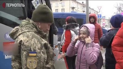 До Тернополя з відпочинку на Львівщині повернулися діти учасників російсько-української війни