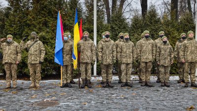 На Дніпропетровщині вшанували пам’ять загиблих військових – ФОТОРЕПОРТАЖ На Дніпропетровщині вшанували пам’ять загиблих військових – ФОТОРЕПОРТАЖ