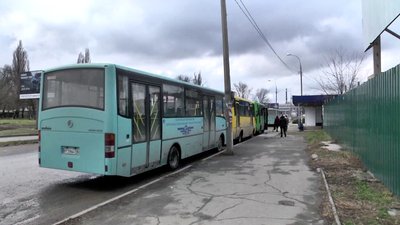 З 17 березня комунальні автобуси у Херсоні працюватимуть до 23 години