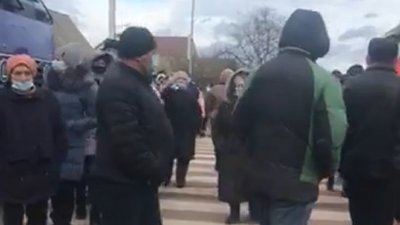 На Прикарпатті знову перекрили дороги через підвищення тарифів На Прикарпатті знову перекрили дороги через підвищення тарифів