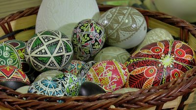 "Має символічний зміст". Полтавка Аліна Гончарова 17 років створює писанки "Має символічний зміст". Полтавка Аліна Гончарова 17 років створює писанки
